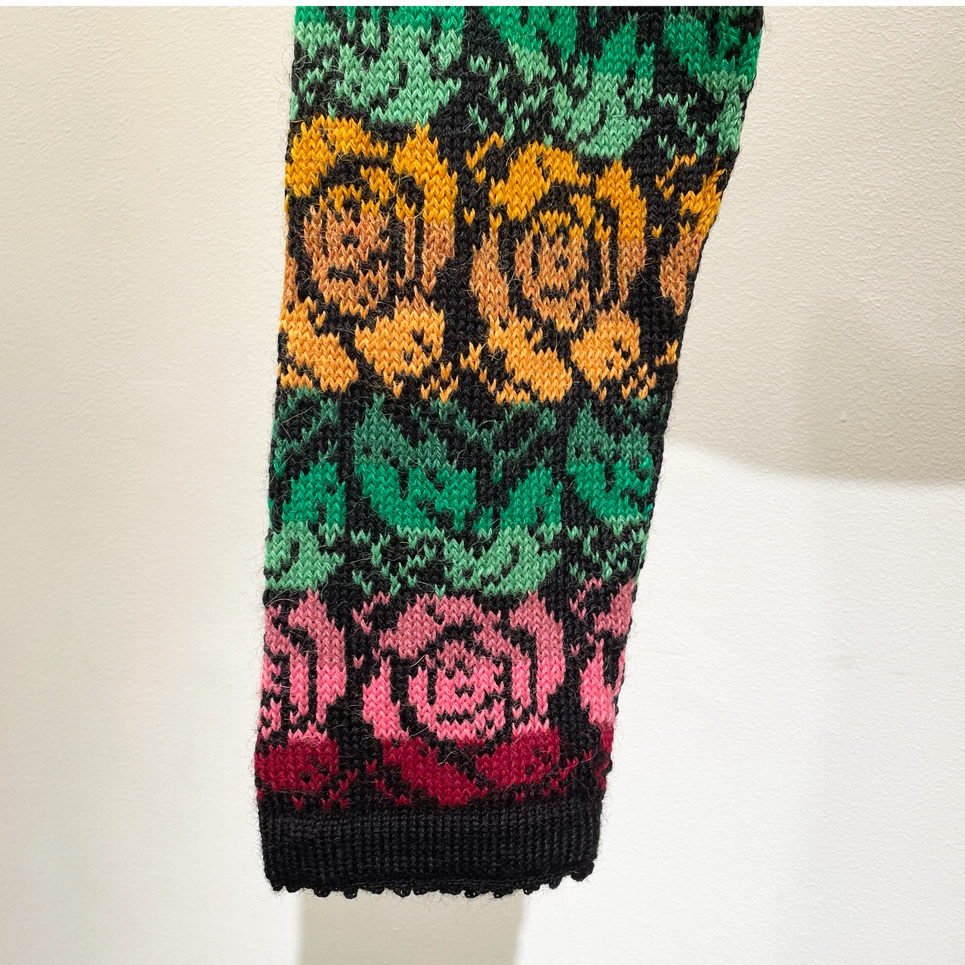 オンライン限定価格》ニット / カーディガン / アルパカ100 オンライン限定価格》ニット / カーディガン / アルパカ100